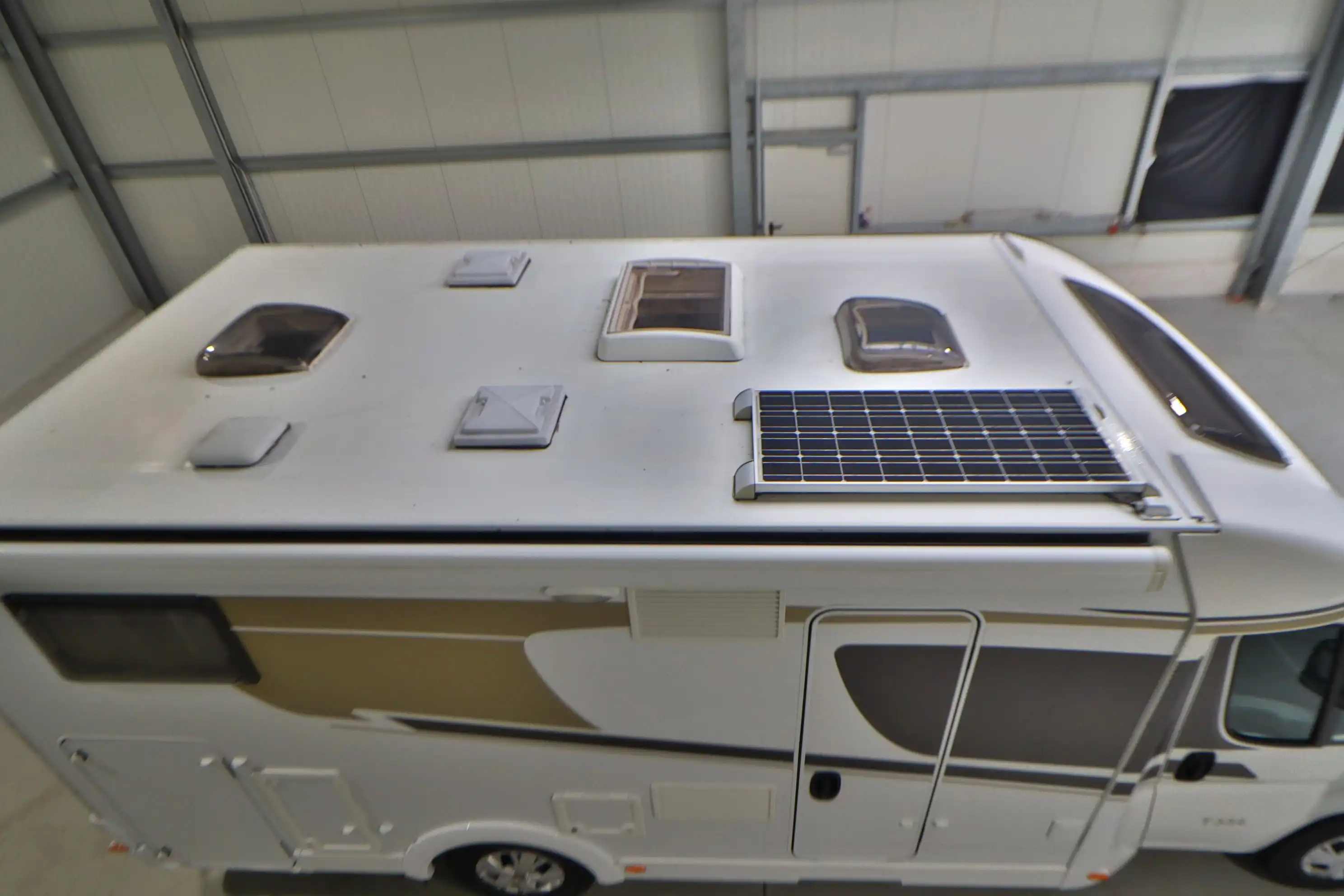 CARADO T 334 - Ansicht 4